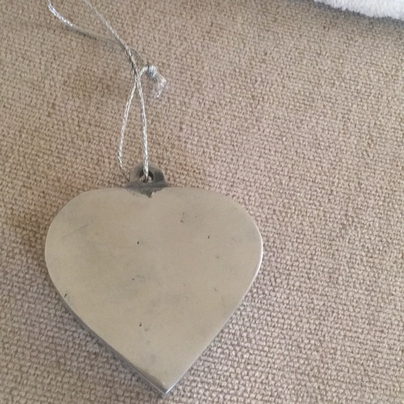 Christmas Ornaments and book “ The Christmas Box” - Picture 7 of 8